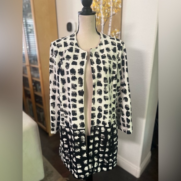 Kasper - b&w large modern check design long blazer - Picture 1 of 11